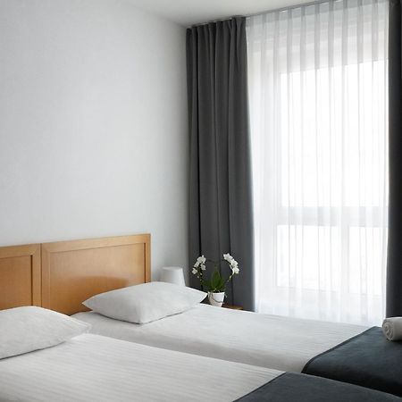 Hotel Tabor Sežana Kültér fotó